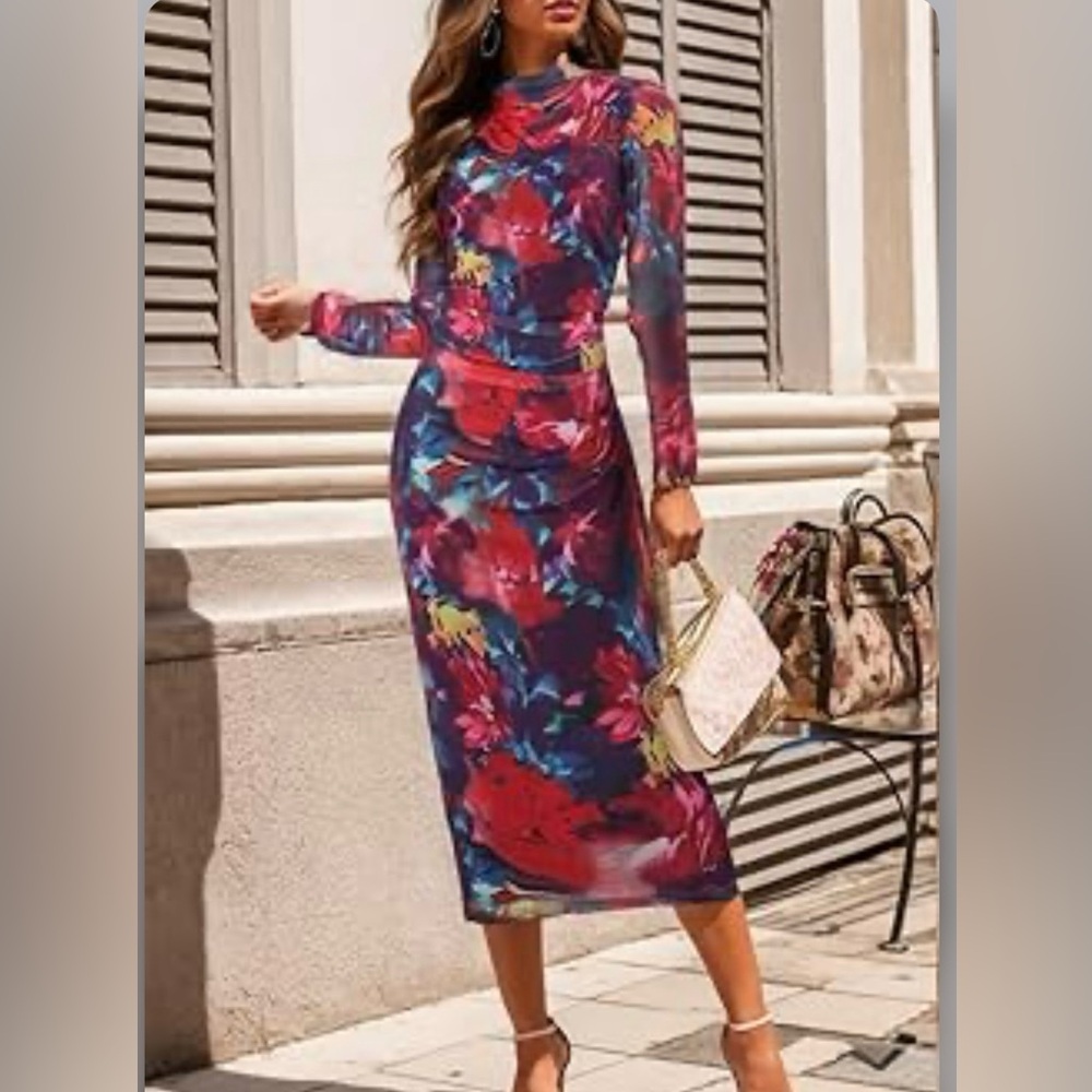 NWT Floral Long Sleeve Maxi Dress, Size Medium